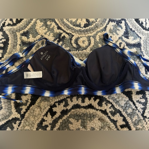 Athleta Blue and White Tie-Dye Bikini Set - Picture 5 of 6
